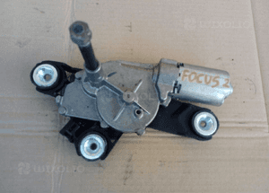 Ford Focus MK2 kombi silniczek wycieraczki tyl 1