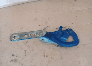 Zawias maski lewy przód Mercedes Vito 639 A6897500251 3