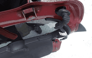 Klapa bagażnika nissan juke 6