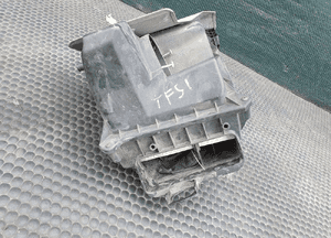 Obudowa Filtra 03G133835A 03G133833 03G133837 Powietrza Pokrywa 2.0 TFSI Benzyna Audi A4 B7 20