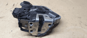Zamek prawy tył tylny prawy 8 PIN Toyota Avensis T25 1