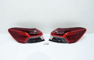 Lampa lewa prawa tył komplet audi Q4 e-tron 1