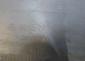 Mercedes c-klasa W205 zderzak tył sdedan w2058850138 12