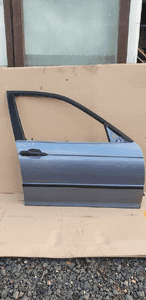 Drzwi prawy przód przednie prawe BMW 3 E46 1