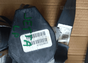 Vw  Jetta pas bezpieczeństwa przedni prawy lub lewy  1K4857706AF 1K4857705AF 4