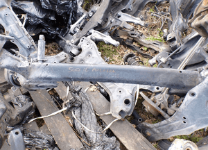 FIAT 500 FORD KA BELKA TYLNA OŚ ABS IMPORT WŁOCHY 1