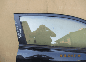 Kia ceed i drzwi prawy przód 3D kolor 1K 3