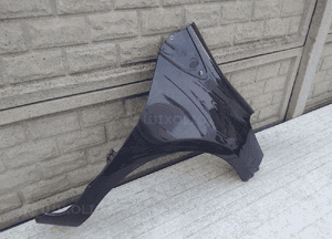 Toyota yaris 3 iii 11-20 błotnik prawy przód 3