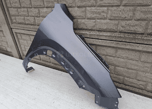 Lexus nx błotnik prawy przedni 2