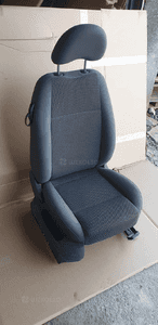 Fotel pasażera prawy przód przedni VW FOX 3