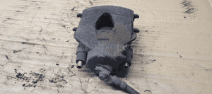Zacisk hamulcowy prawy przód przedni prawy Seat Leon II 4