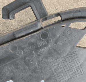 Mercedes E 207 coupe kratka halogen światło absorber   dzienne przedniego zderzaka wzmocnienie 10