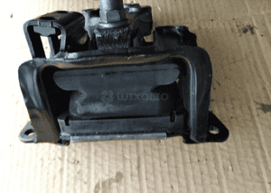 Citroen C5 III 3.0 V6 poduszka lapa silnika 1