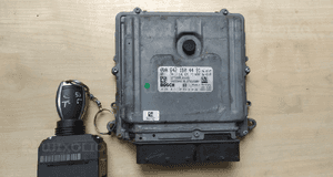MERCEDES GL 164 sterownik komputer silnika ECU  zestaw stacyjka klucz A 6421504491 1