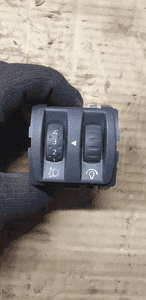 Przełącznik regulacji świateł oświetlenia Renault Scenic II 2 8200121805B 1