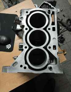blok silnika yaris 2 1.0 1kr 1