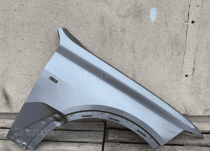Blotnik przod przedni prawy bmw X7 G07 2020- ladny oryginalny 1