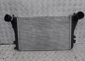 Intercooler golf v radom 1