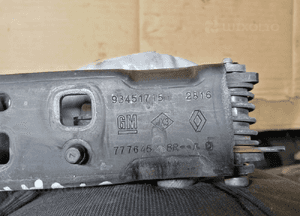 Rolka drzwi przesuwnych prawych Opel Vivaro B Trafic III 777647086R 93451865 6