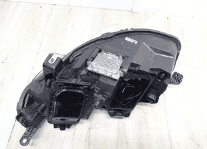 Lampa prawa jumpy expert xenon 9832836480-00 9