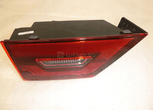 Jaguar e pace X540 lampa tył lewa w klapę bagażnik 3