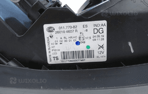 Renault kadjar lift lampa przednia prawy przód 260104607R 13