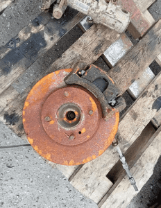 zwrotnica lewa przód fiesta mk 7 1.5 tdci 1