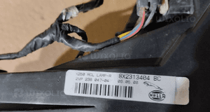 Lampa prawa lewa tył tylna w błotnik jaguar xf X250 8X2313404BC 8X2313405BC 6