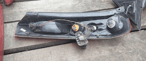 Tyl tylna lampa prawa ford fiesta MK6 lift 3