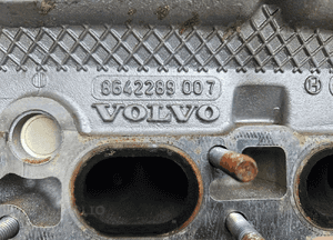 Volvo V50 S40 2.4 20V głowica silnika wałki rozrządu 8642289 8642291 14