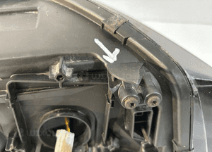 AUDI A4 B8 Lampa przednia Xenon L - 14833 7