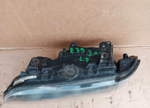 Lampa lewy przód przednia lewa BMW 5 E39 4