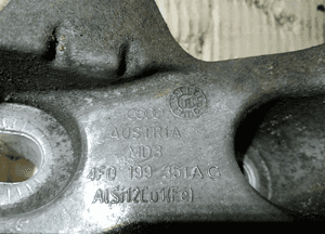 Łapa silnika lewa mocowanie Audi A6 C6 2.0 TDI 4F0199351AG 4