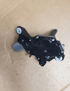 SILNICZEK TYLNEJ WYCIERACZKI MEGANE III 0390201847 4