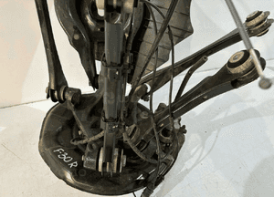 BMW 3 F30 / F31 Zwrotnica komplet tył L - 15092 4