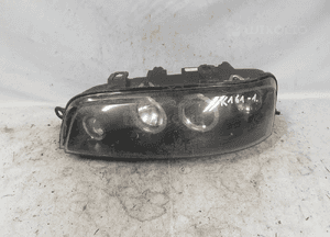 Przod przednia lampa lewa fiat punto 2 1