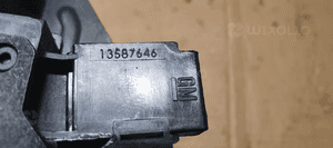 Zamek klapy bagażnika Opel Zafira C 13587646 6