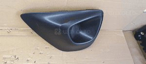 Kratka zderzaka prawy przód przednia prawa Opel Vivaro B Trafic III 263363331R 93867876 2
