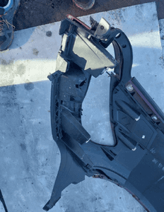 Bmw X6 E71 błotnik prawy przód przedni kompletny 10