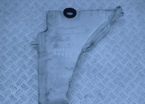 ZBIORNICZEK SPRYSKIWACZY AUDI A4 B8 3.0 8T0955453B