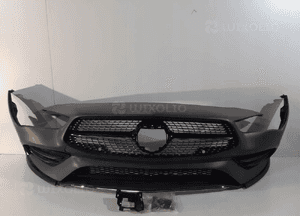 Mercedes CLA W118 Zderzak przedni Pakiet AMG 13318 2