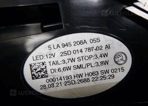 Skoda enyaq iv lampa prawy tył tylna led oryginał 14