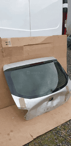 Szyba klapy bagażnika Seat Ibiza IV 6J AS3 3