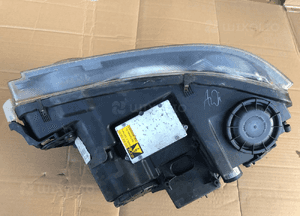 Lampa przednia lewa RHD anglik XBC501713 Range Rover Sport L320 2005-09 3