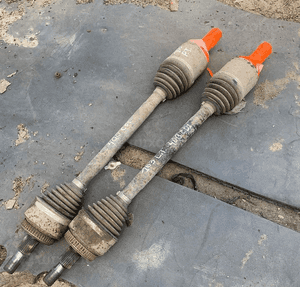 MERCEDES ML 163 Półoś tyl tylna most wahacz amortyzator  Piasta  4.0 cdi 3