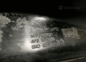 Osłona silnika boczna prawa VW Polo 6N2 6N0825250A 5
