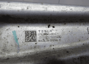 Tesla model y wahacz dolny przedni prawy 1188341-00-C llu 6