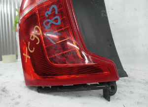 Volvo XC90 ii idealna europa  wszystko świeci lampa tylna lewa 4