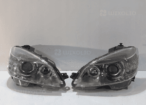 Mercedes C W204 Lampa Xenon - Prawa - 13066 7