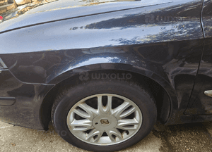 Renault Laguna II 2 Lift błotnik przód przedni prawy NV472 3